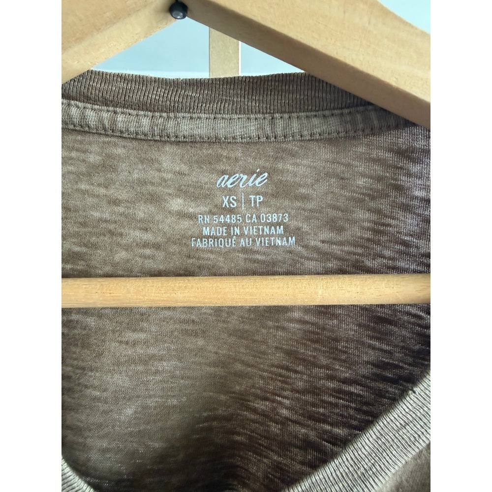 Aerie Womens XS Brown Mineral Wash Long Sleeve Cropped T-Shirt Oversized Fit - Picture 3 of 3